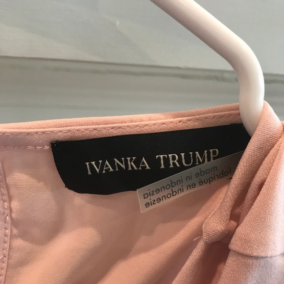 Ivanka Trump top with Gold toggle accent - Picture 3 of 7
